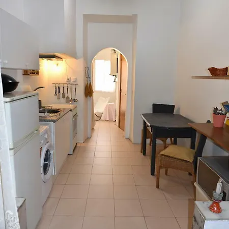 Апартаменты Goldenal Penha De Franca 1 *